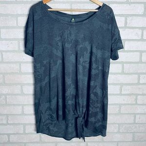 NWOT Xersion Sheer Heather Embossed Shirt